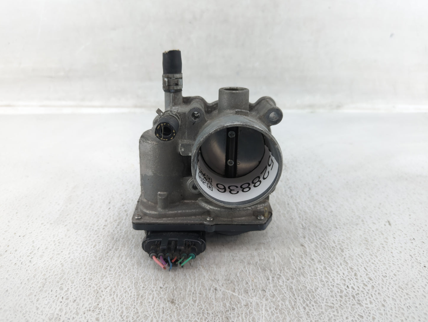 2011-2019 Toyota Corolla Throttle Body P/N:22030-0T080 Fits Fits 2011 2012 2013 2014 2015 2016 2017 2018 2019 OEM Used Auto 
