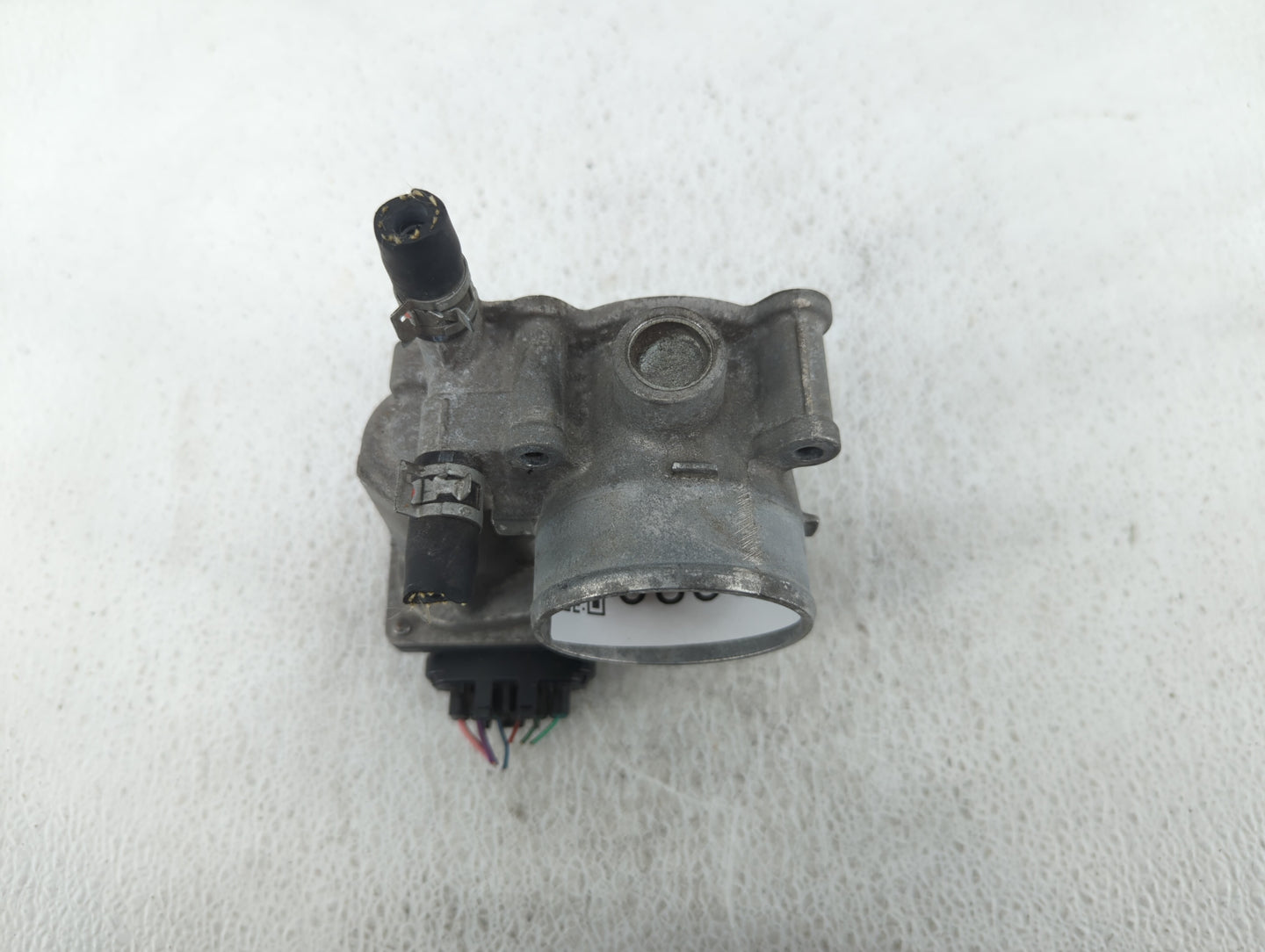 2011-2019 Toyota Corolla Throttle Body P/N:22030-0T080 Fits Fits 2011 2012 2013 2014 2015 2016 2017 2018 2019 OEM Used Auto 