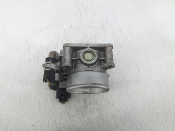 2011-2019 Toyota Corolla Throttle Body P/N:RME60-52 Fits Fits 2011 2012 2013 2014 2015 2016 2017 2018 2019 OEM Used Auto Parts