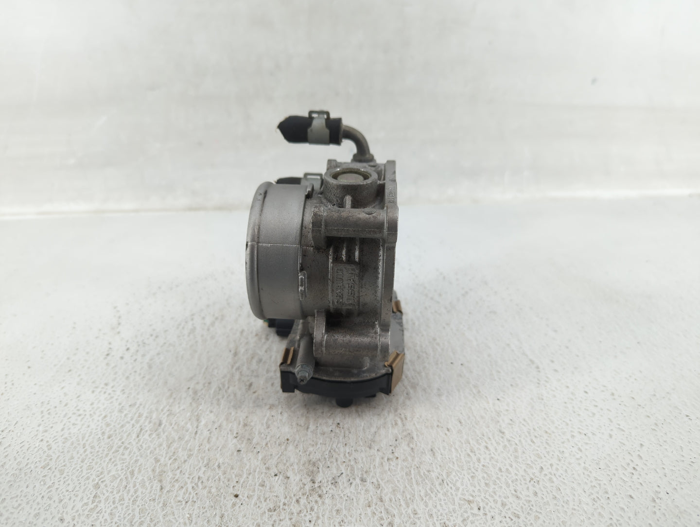 2011-2019 Toyota Corolla Throttle Body P/N:RME60-52 Fits Fits 2011 2012 2013 2014 2015 2016 2017 2018 2019 OEM Used Auto Par
