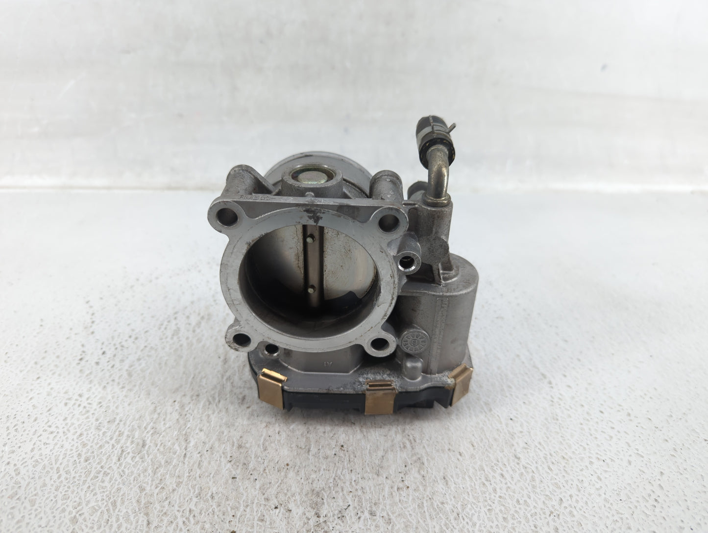 2011-2019 Toyota Corolla Throttle Body P/N:RME60-52 Fits Fits 2011 2012 2013 2014 2015 2016 2017 2018 2019 OEM Used Auto Par