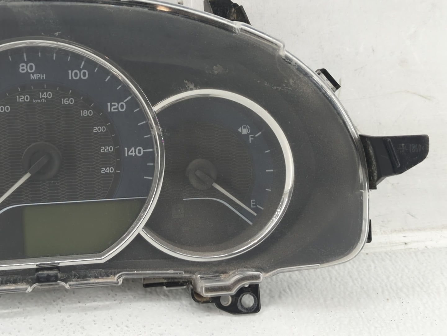 2014-2016 Toyota Corolla Instrument Cluster Speedometer Gauges P/N:TN157560-0924 83800-0ZX10-00 Fits Fits 2014 2015 2016 OEM