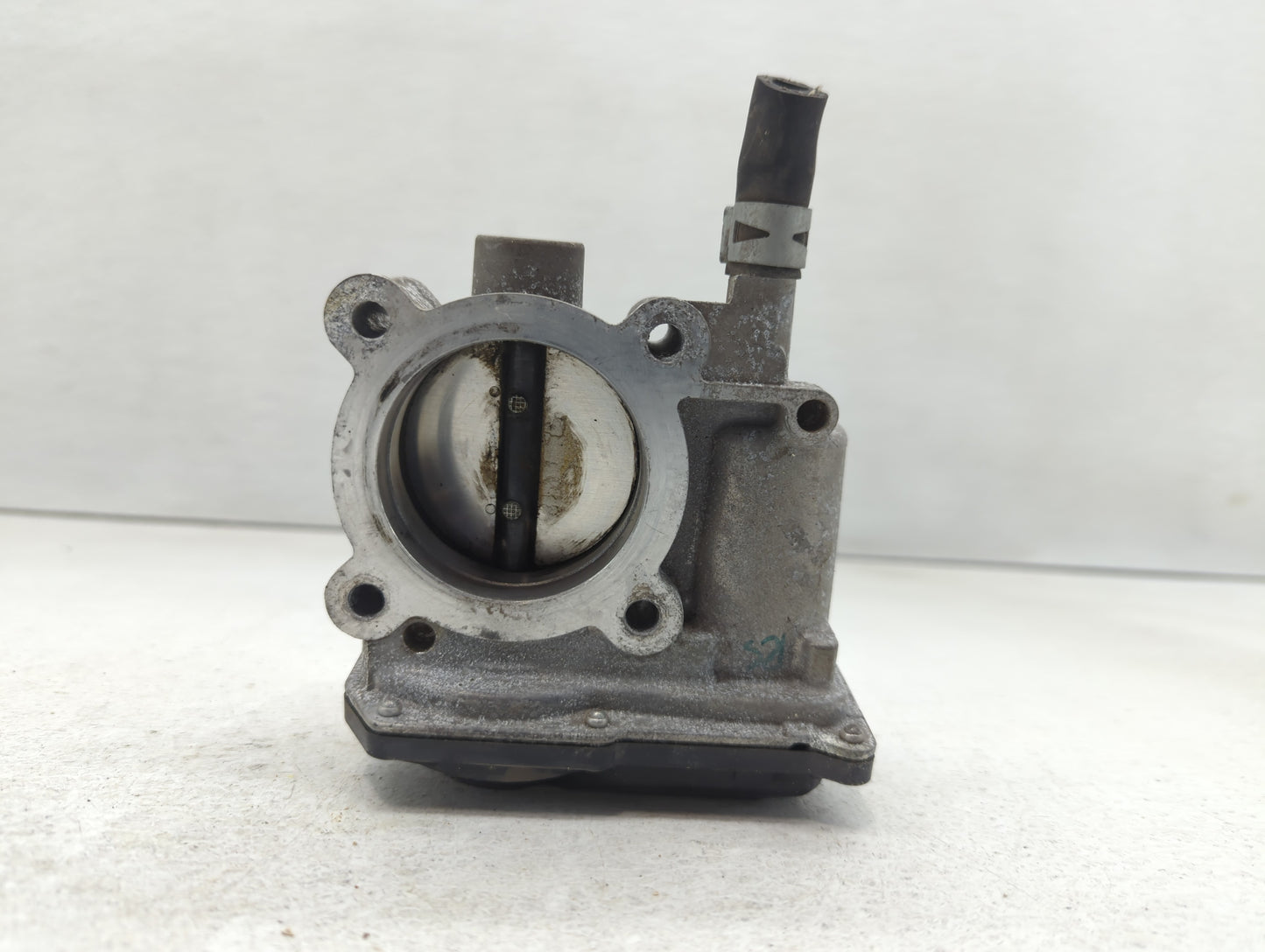 2011-2019 Toyota Corolla Throttle Body P/N:22030-0T080 Fits Fits 2011 2012 2013 2014 2015 2016 2017 2018 2019 OEM Used Auto 