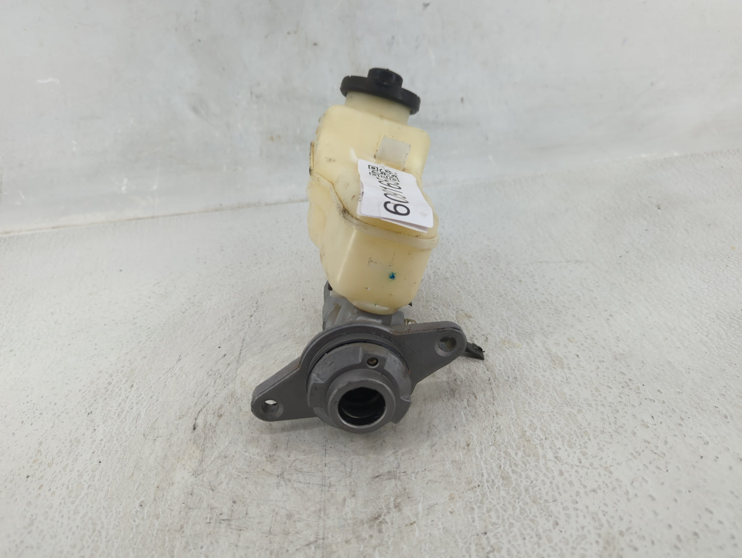 2014-2019 Toyota Corolla Brake Master Cylinder - Oemusedautoparts1.com