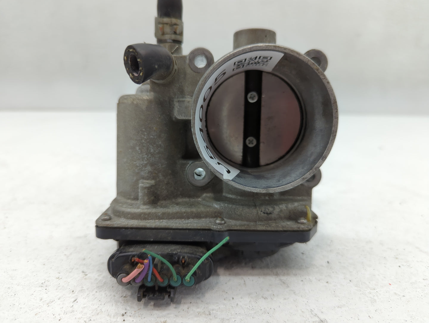 2011-2019 Toyota Corolla Throttle Body P/N:22030-0T08S Fits Fits 2011 2012 2013 2014 2015 2016 2017 2018 2019 OEM Used Auto 