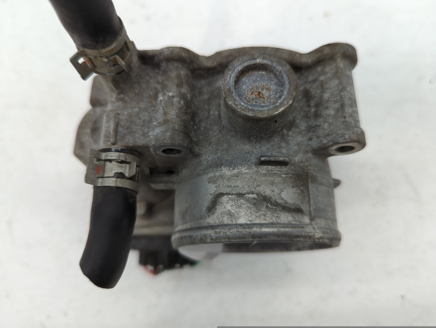 2011-2019 Toyota Corolla Throttle Body P/N:22030-0T08S Fits Fits 2011 2012 2013 2014 2015 2016 2017 2018 2019 OEM Used Auto 