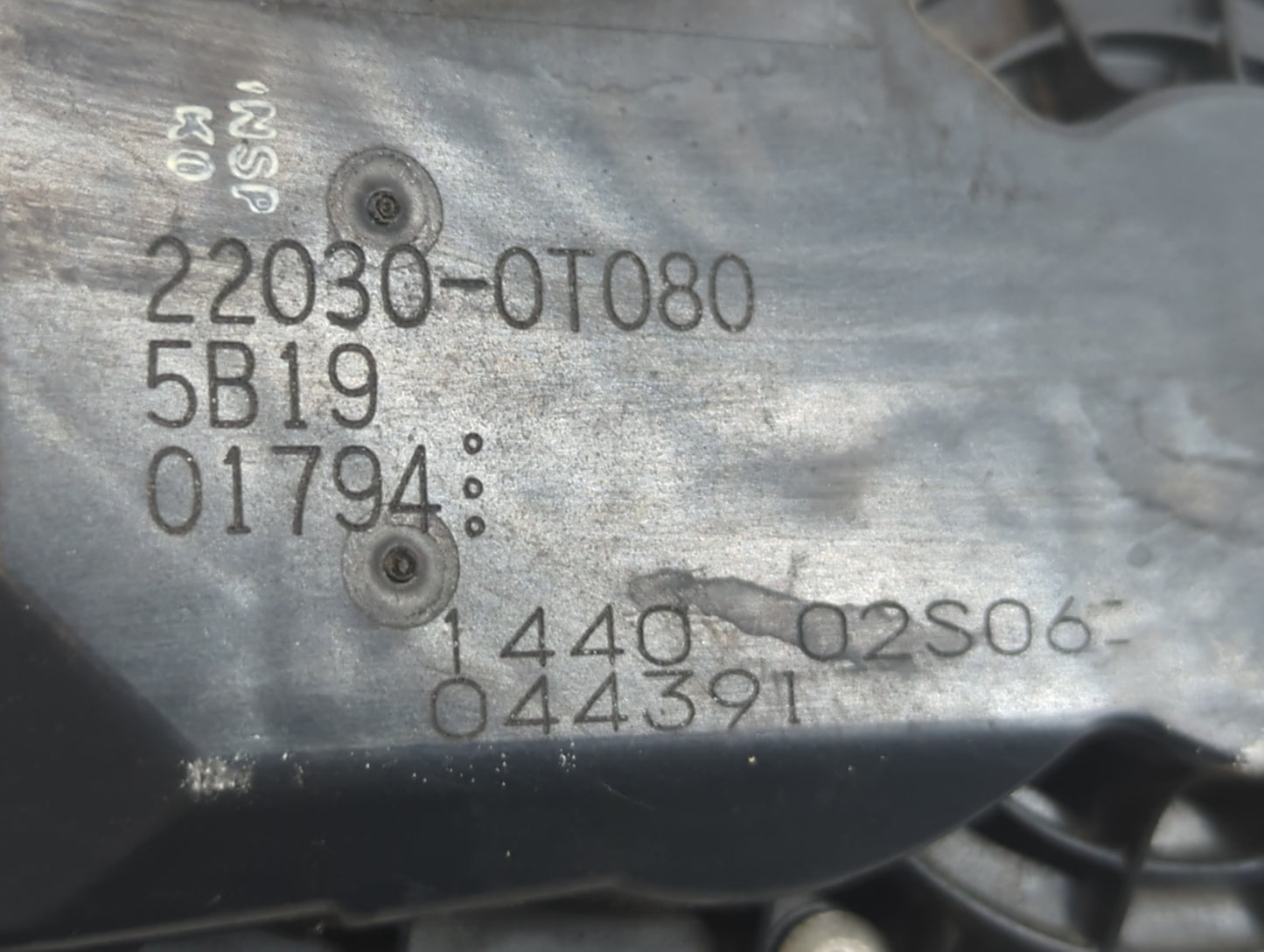 2011-2019 Toyota Corolla Throttle Body P/N:22030-0T080 Fits Fits 2011 2012 2013 2014 2015 2016 2017 2018 2019 OEM Used Auto 