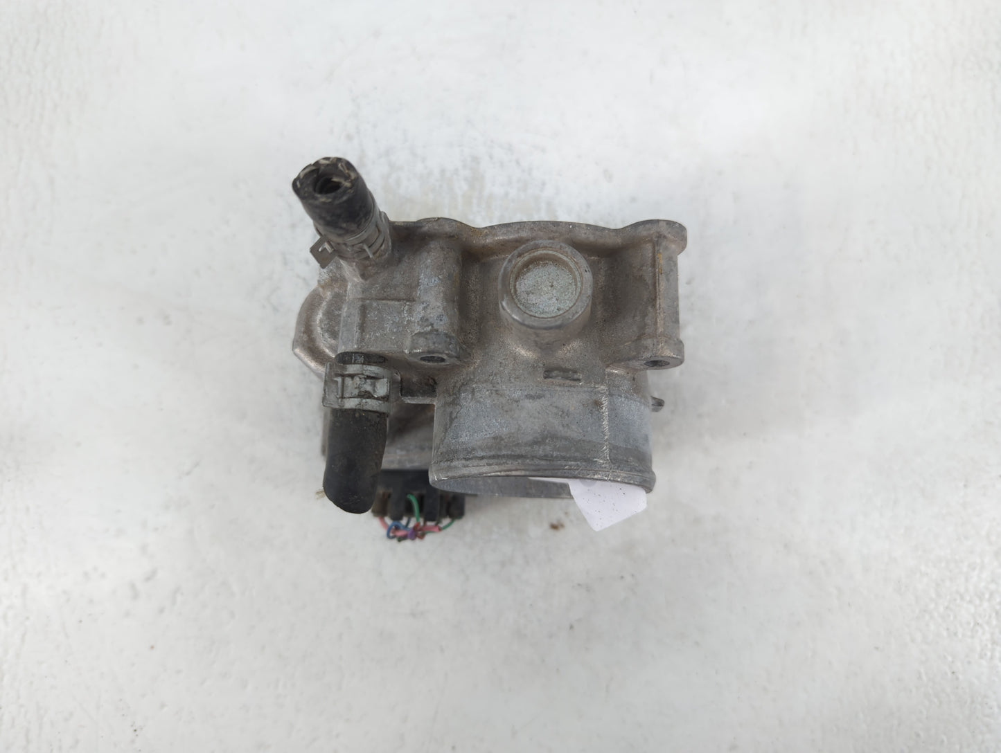 2011-2019 Toyota Corolla Throttle Body P/N:22030-0T080 Fits Fits 2011 2012 2013 2014 2015 2016 2017 2018 2019 OEM Used Auto 
