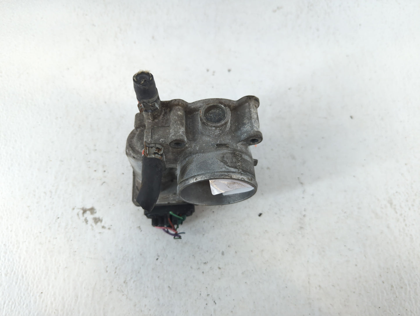 2011-2019 Toyota Corolla Throttle Body P/N:22030-0T080 Fits Fits 2011 2012 2013 2014 2015 2016 2017 2018 2019 OEM Used Auto 