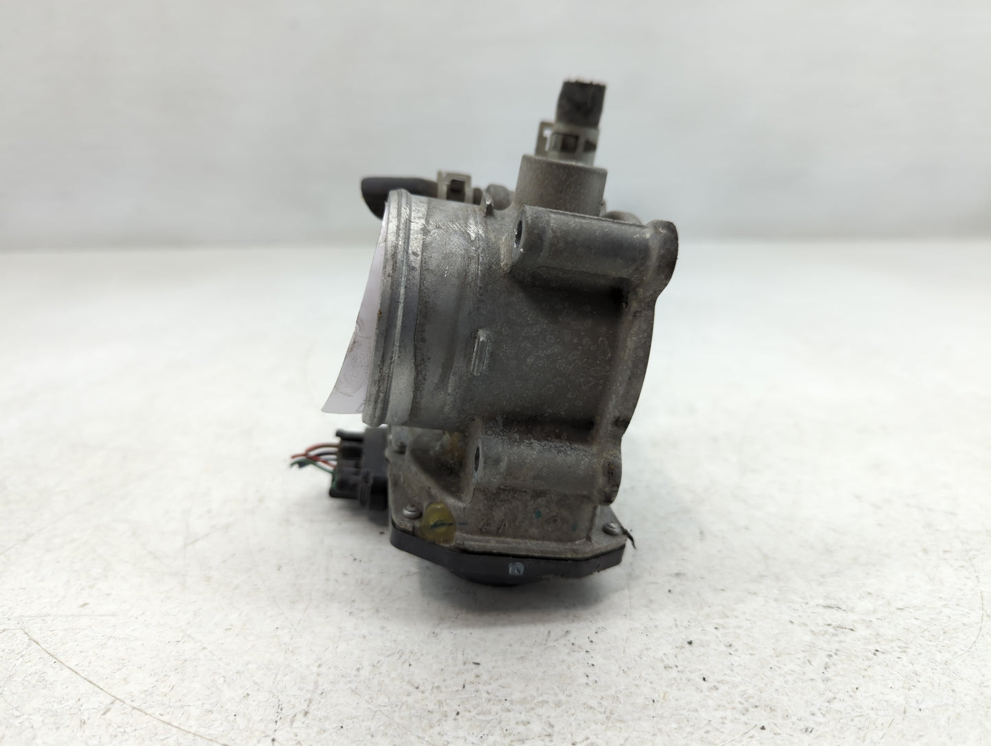 2011-2019 Toyota Corolla Throttle Body P/N:22030-0T080 Fits Fits 2011 2012 2013 2014 2015 2016 2017 2018 2019 OEM Used Auto 