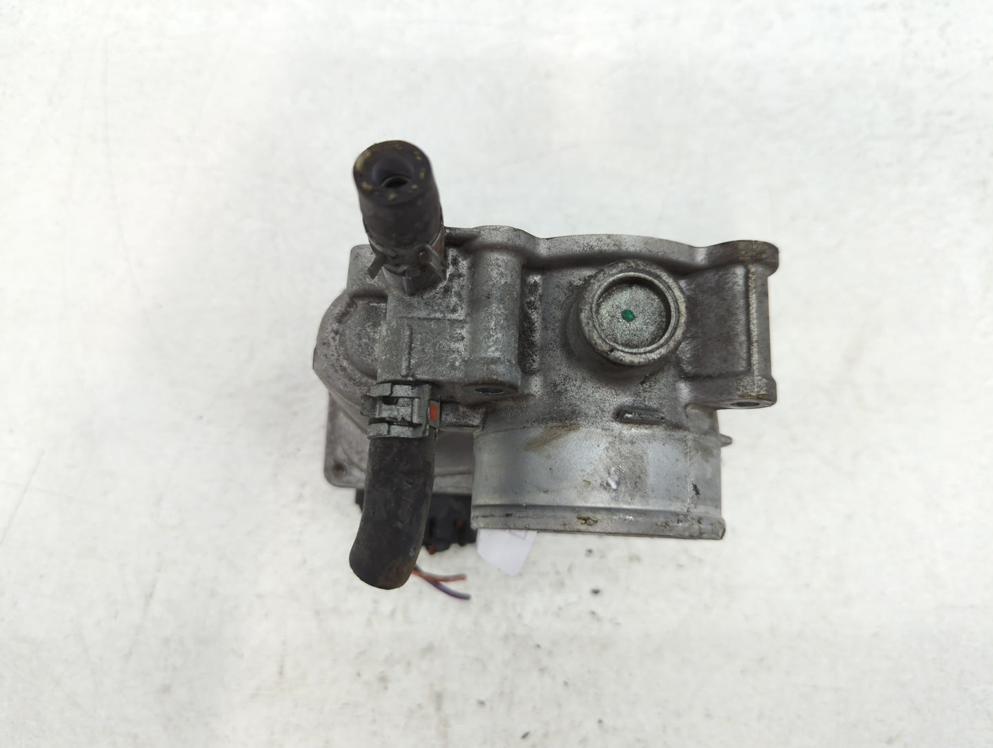 2011-2019 Toyota Corolla Throttle Body P/N:22030-0T080 Fits Fits 2011 2012 2013 2014 2015 2016 2017 2018 2019 OEM Used Auto 