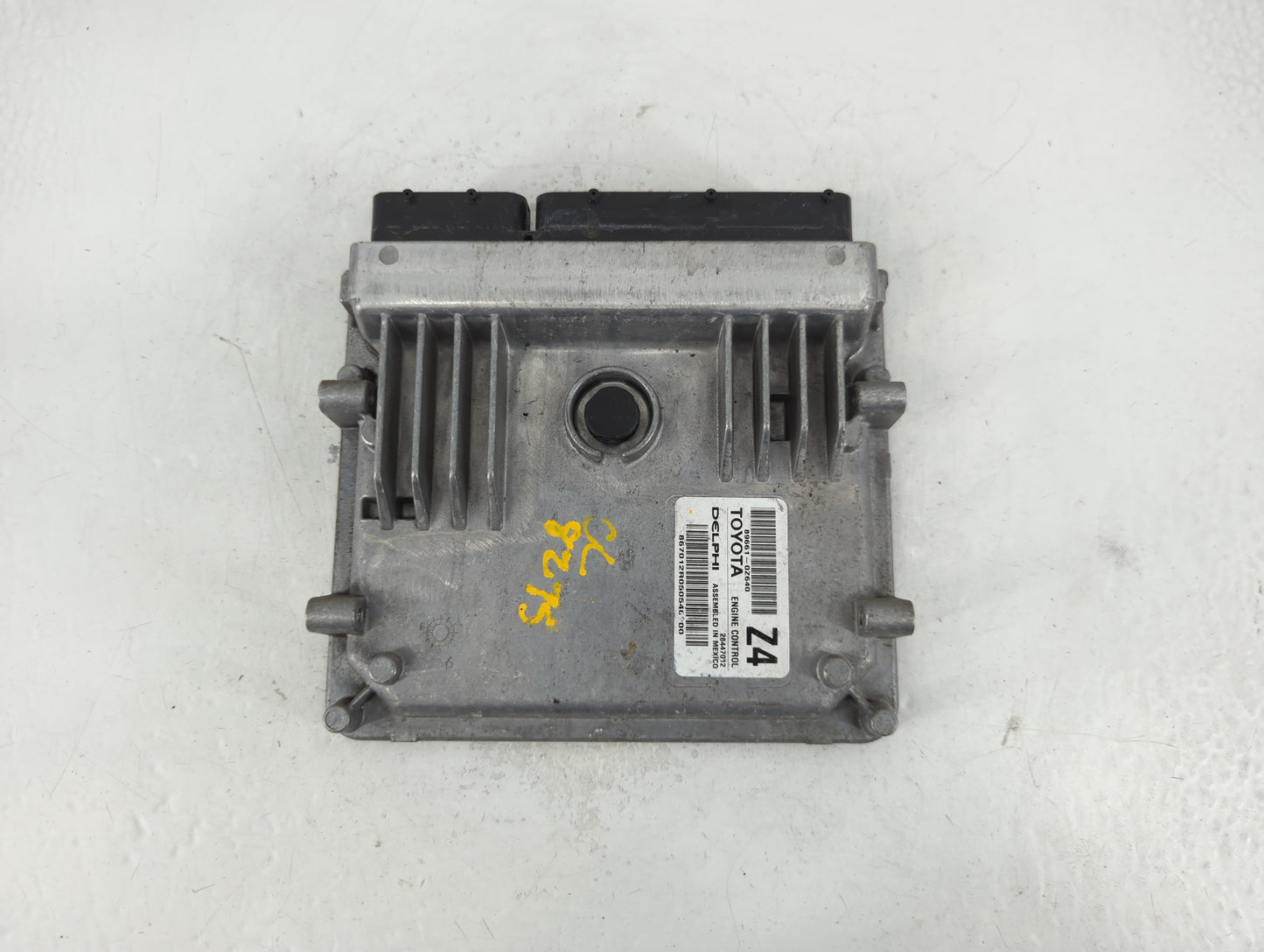 2015-2016 Toyota Corolla PCM Engine Control Computer ECU ECM PCU OEM P/N:89661-0Z640 Fits Fits 2015 2016 OEM Used Auto Parts