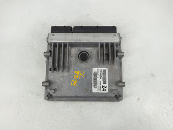 compare product 2015-2016 Toyota Corolla PCM Engine Control Computer ECU ECM PCU OEM P/N:89661-0Z640 Fits Fits 2015 2016 OEM Used Auto Parts