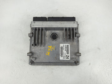 2015-2016 Toyota Corolla PCM Engine Control Computer ECU ECM PCU OEM P/N:89661-0Z640 Fits Fits 2015 2016 OEM Used Auto Parts