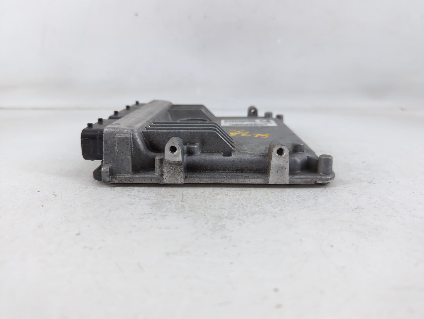 2015-2016 Toyota Corolla PCM Engine Control Computer ECU ECM PCU OEM P/N:89661-0Z640 Fits Fits 2015 2016 OEM Used Auto Parts