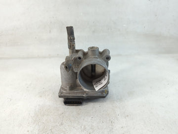 2011-2019 Toyota Corolla Throttle Body P/N:22030-0T080 Fits Fits 2011 2012 2013 2014 2015 2016 2017 2018 2019 OEM Used Auto 