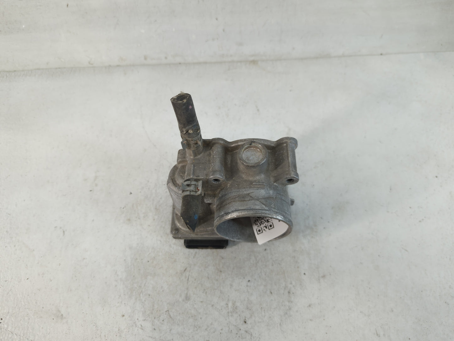 2011-2019 Toyota Corolla Throttle Body P/N:22030-0T080 Fits Fits 2011 2012 2013 2014 2015 2016 2017 2018 2019 OEM Used Auto 