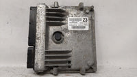 2015 Toyota Corolla PCM Engine Control Computer ECU ECM PCU OEM P/N:89661-0Z640 89661-0Z630 Fits OEM Used Auto Parts - Oemus
