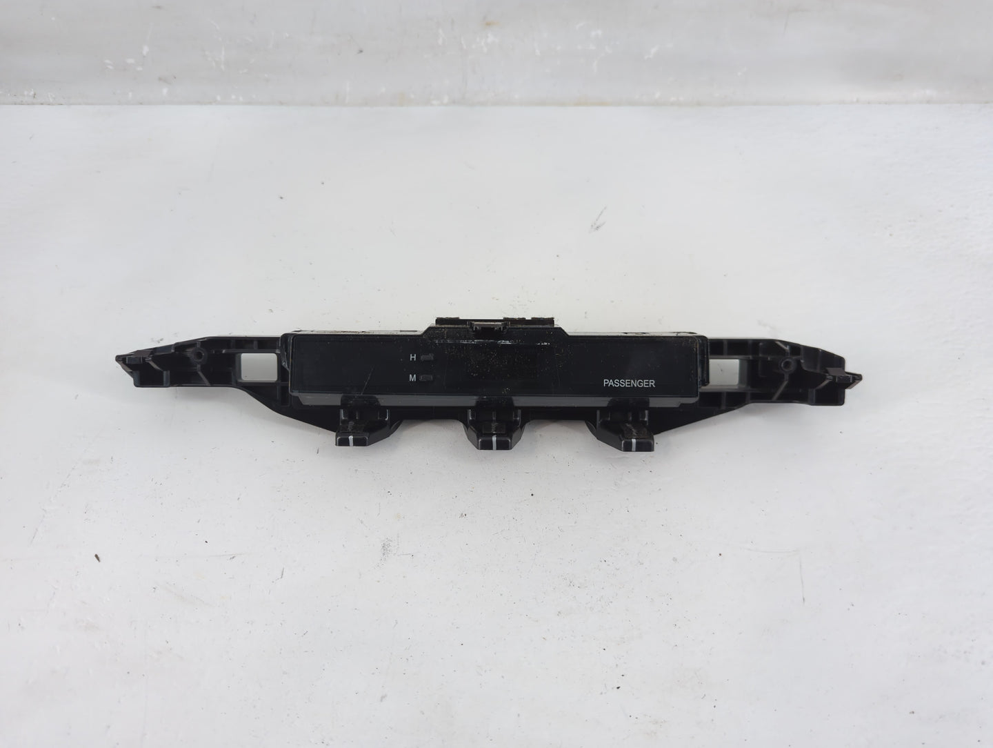 2014-2016 Toyota Highlander Information Display Screen - Oemusedautoparts1.com