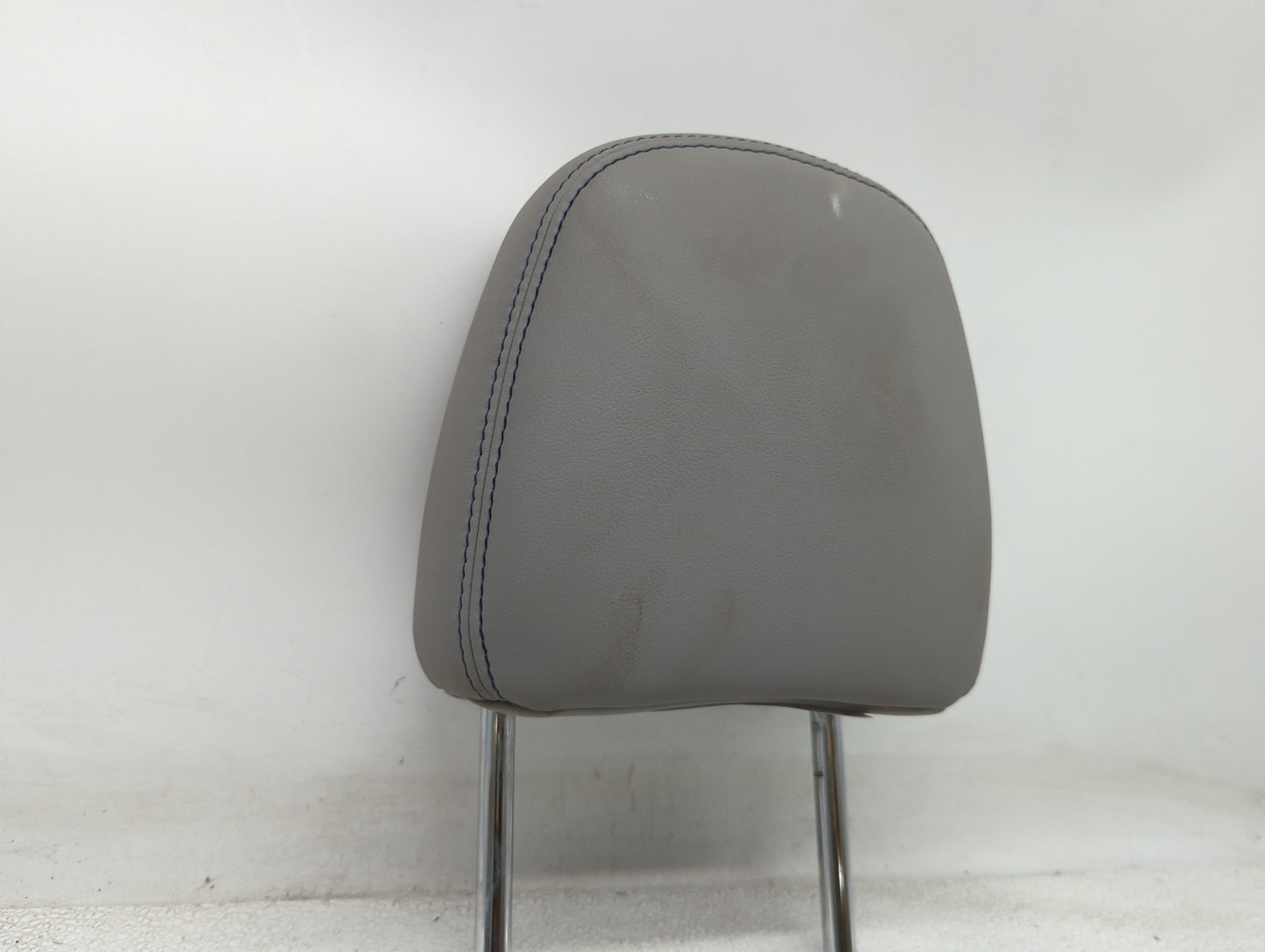 2015 Toyota Highlander Headrest Head Rest Front Driver Passenger Seat Fits OEM Used Auto Parts - Oemusedautoparts1.com