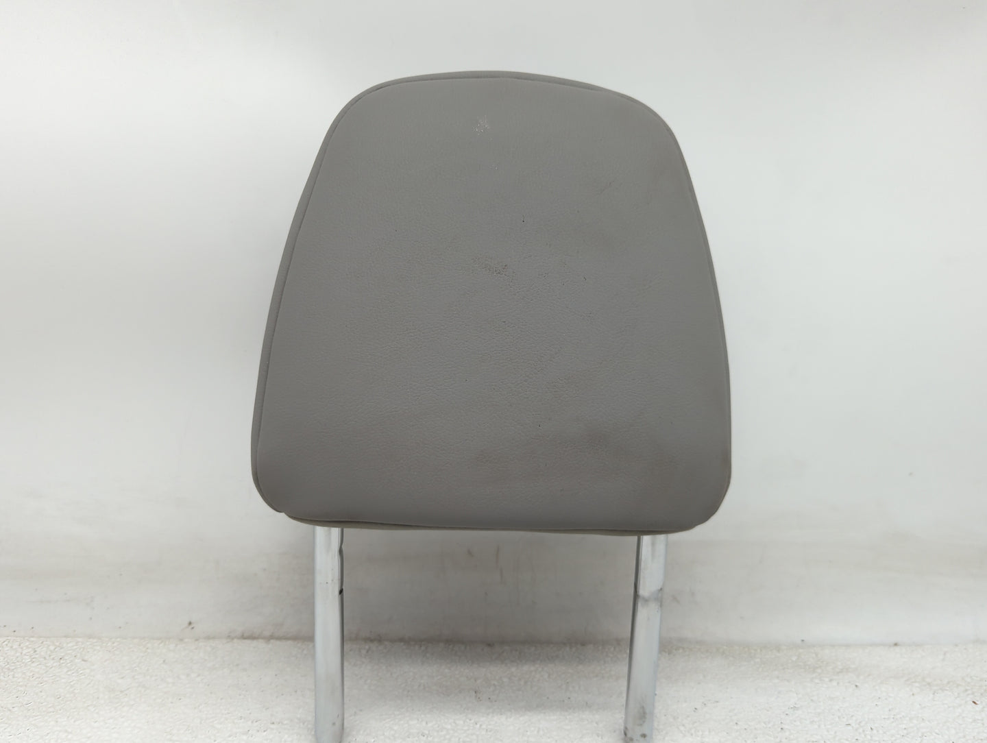 2015 Toyota Highlander Headrest Head Rest Front Driver Passenger Seat Fits OEM Used Auto Parts - Oemusedautoparts1.com