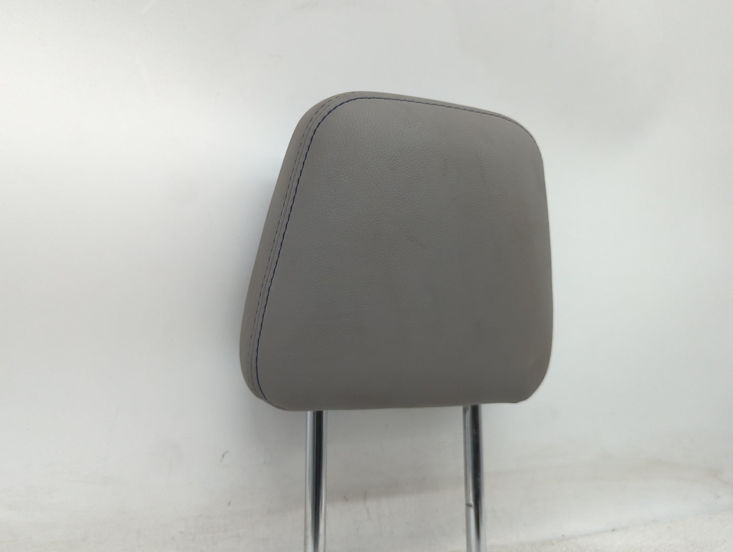 2015 Toyota Highlander Headrest Head Rest Rear Seat Fits OEM Used Auto Parts - Oemusedautoparts1.com