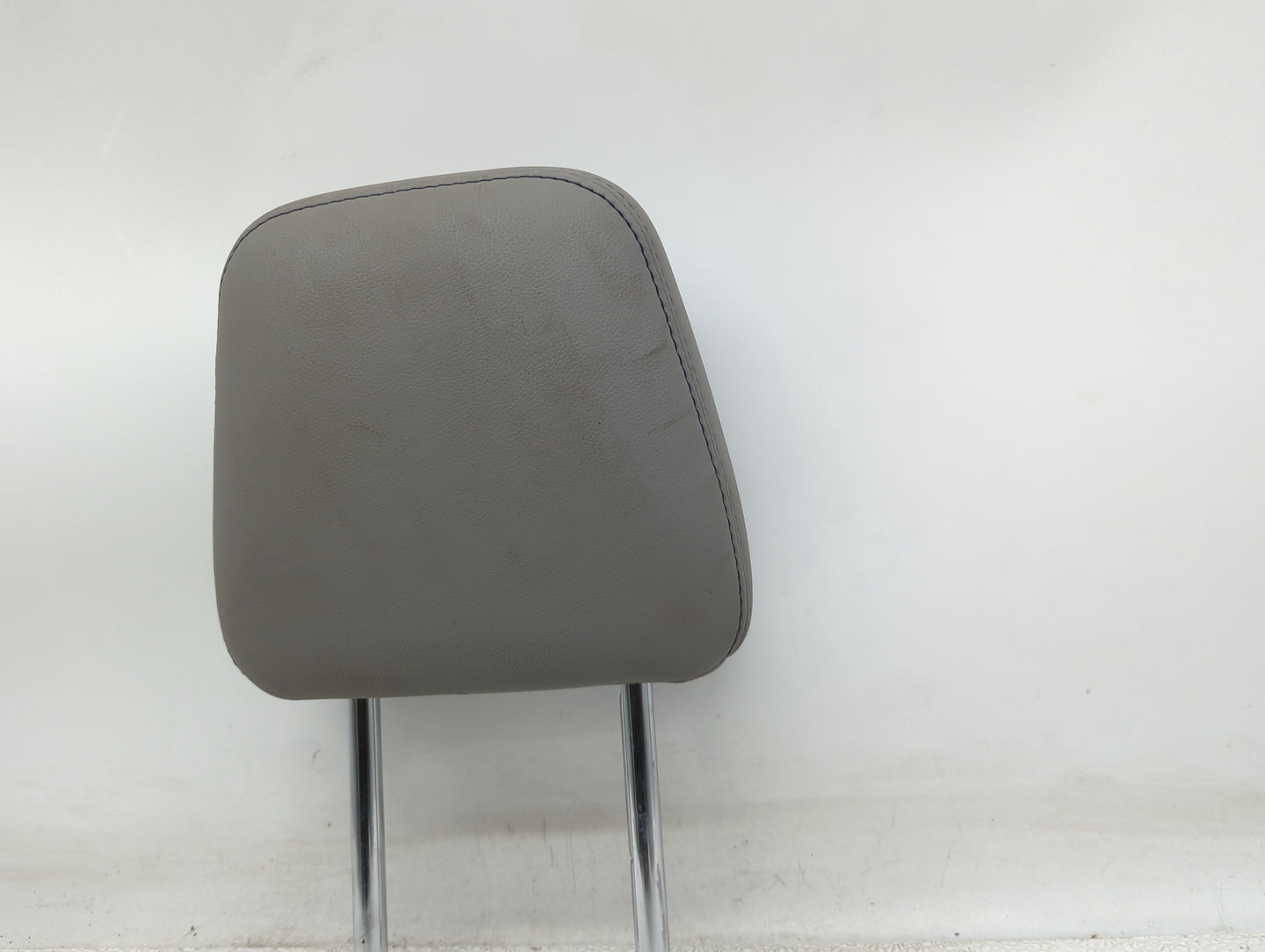 2015 Toyota Highlander Headrest Head Rest Rear Seat Fits OEM Used Auto Parts - Oemusedautoparts1.com
