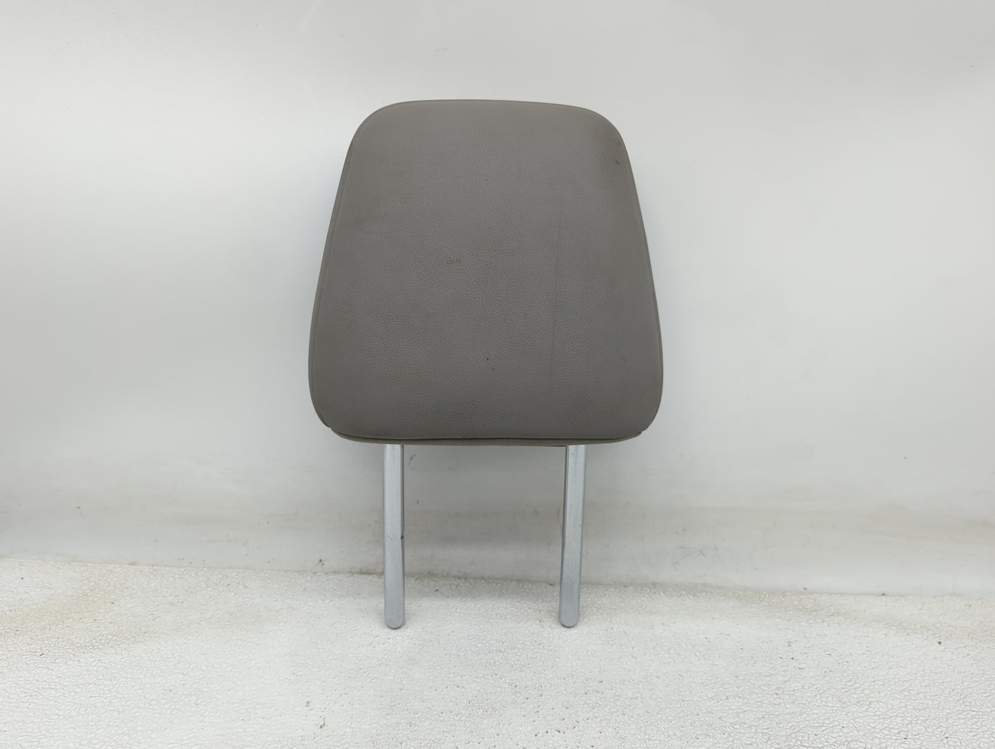 2015 Toyota Highlander Headrest Head Rest Rear Seat Fits OEM Used Auto Parts - Oemusedautoparts1.com