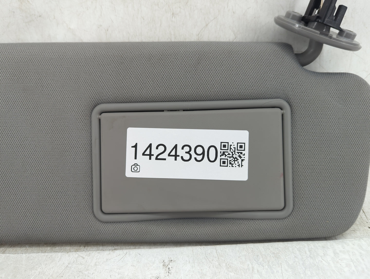 2014-2019 Toyota Highlander Sun Visor Shade Replacement Passenger Right Mirror Fits Fits 2014 2015 2016 2017 2018 2019 OEM U