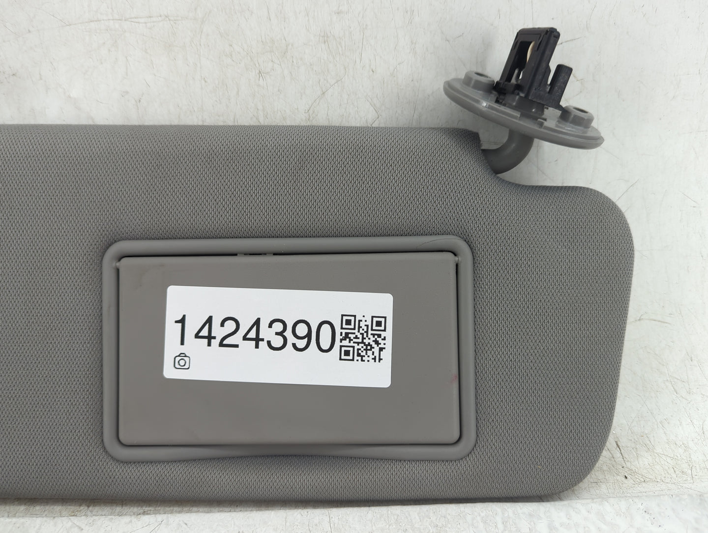 2014-2019 Toyota Highlander Sun Visor Shade Replacement Passenger Right Mirror Fits Fits 2014 2015 2016 2017 2018 2019 OEM U