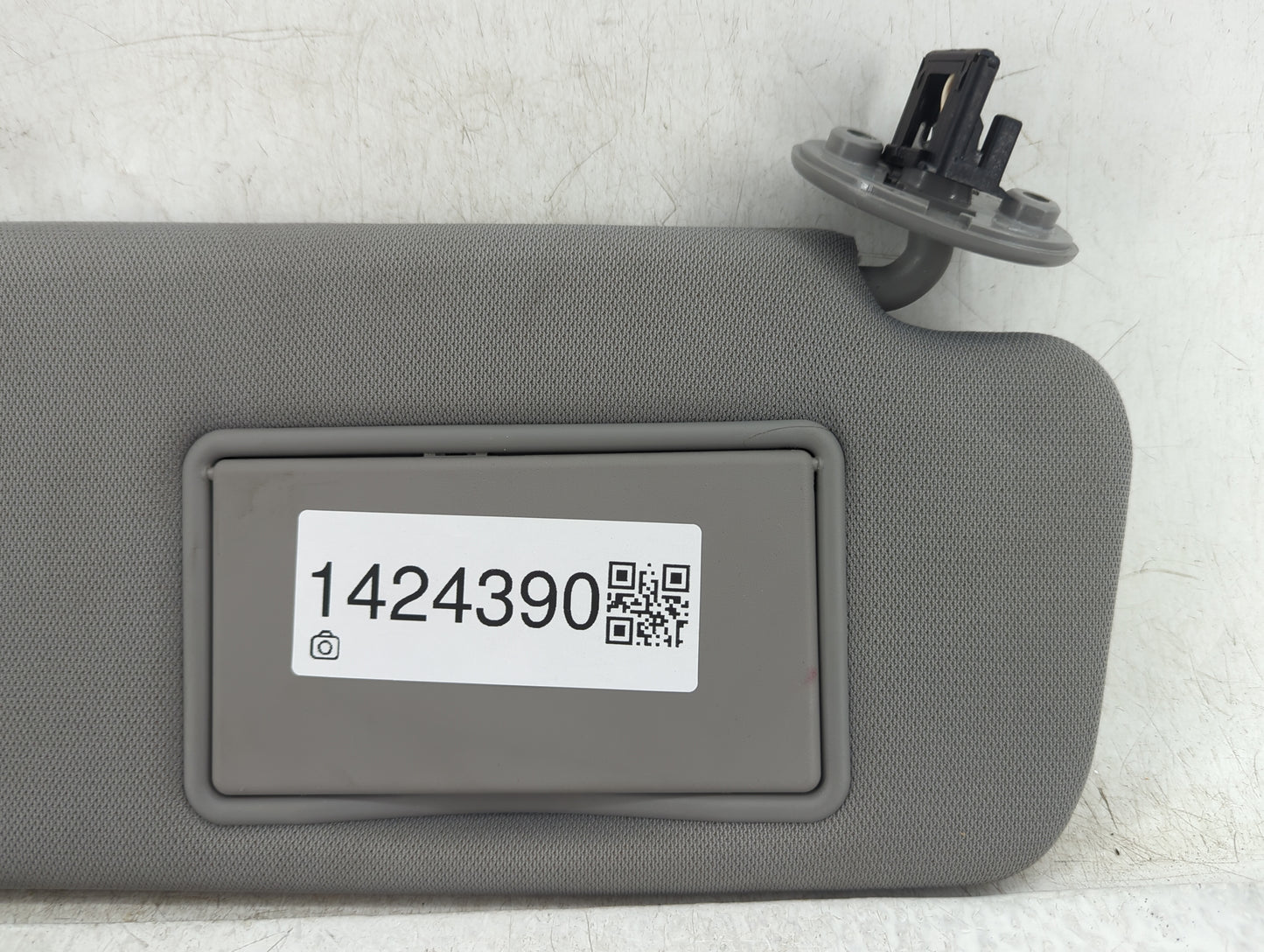 2014-2019 Toyota Highlander Sun Visor Shade Replacement Passenger Right Mirror Fits Fits 2014 2015 2016 2017 2018 2019 OEM U