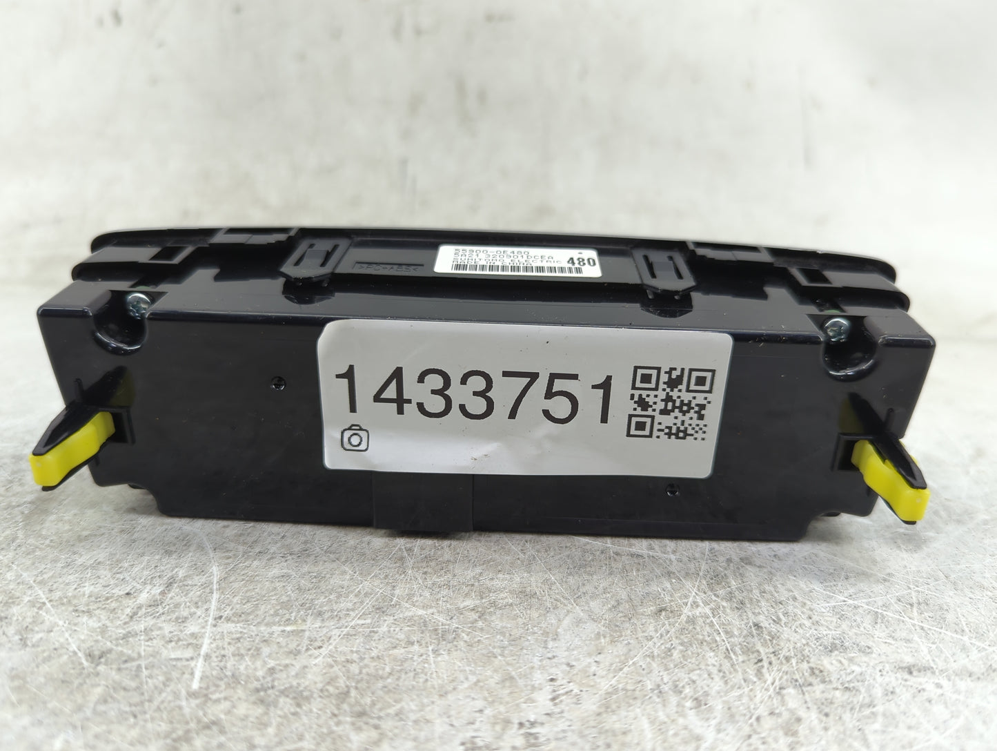 2015 Toyota Highlander Climate Control Module Temperature AC/Heater Replacement P/N:55900-0E480 Fits OEM Used Auto Parts - O