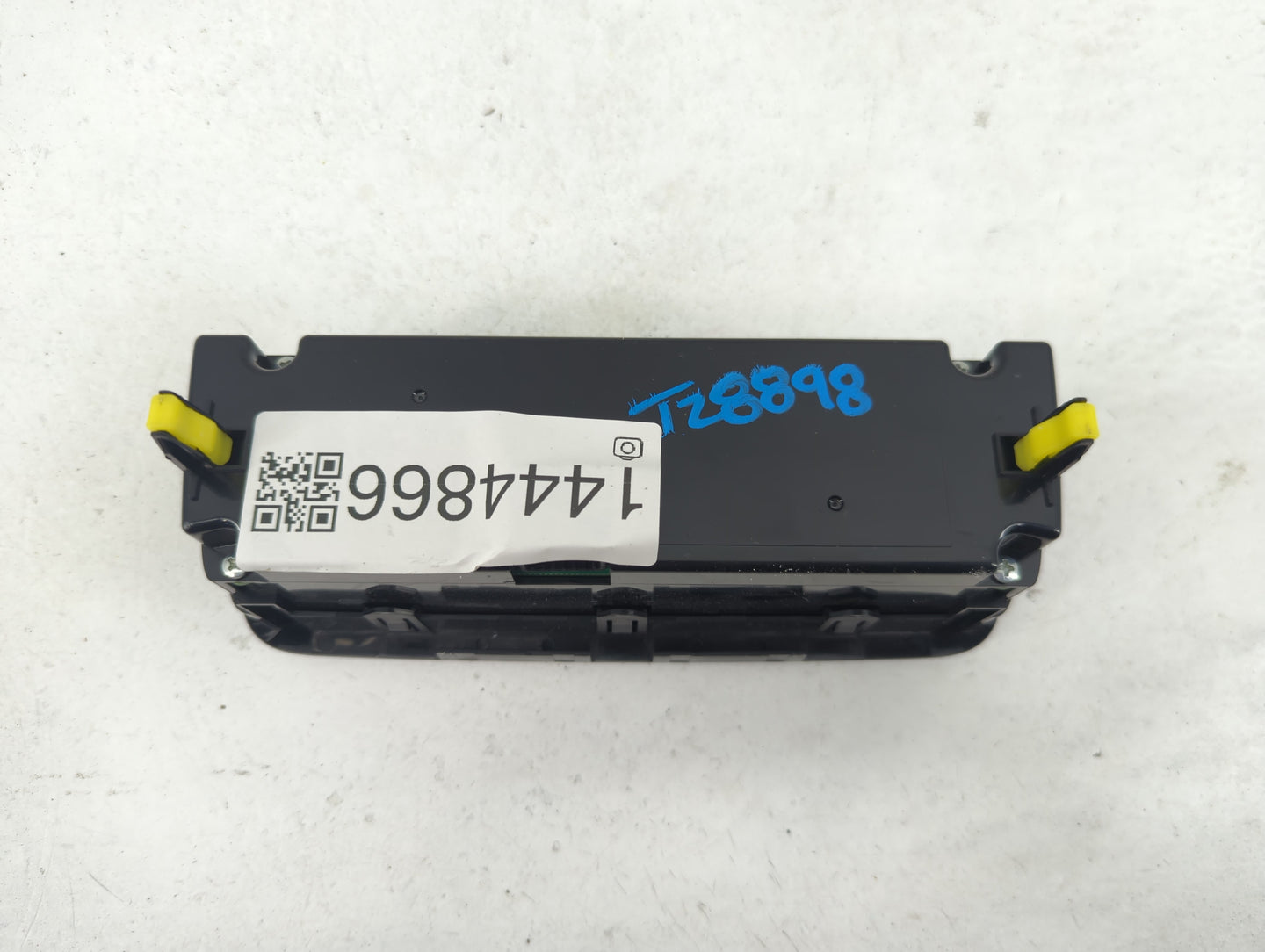 2014-2019 Toyota Highlander Climate Control Module Temperature AC/Heater Replacement P/N:55900-0E470 7G1232081E253A Fits OEM