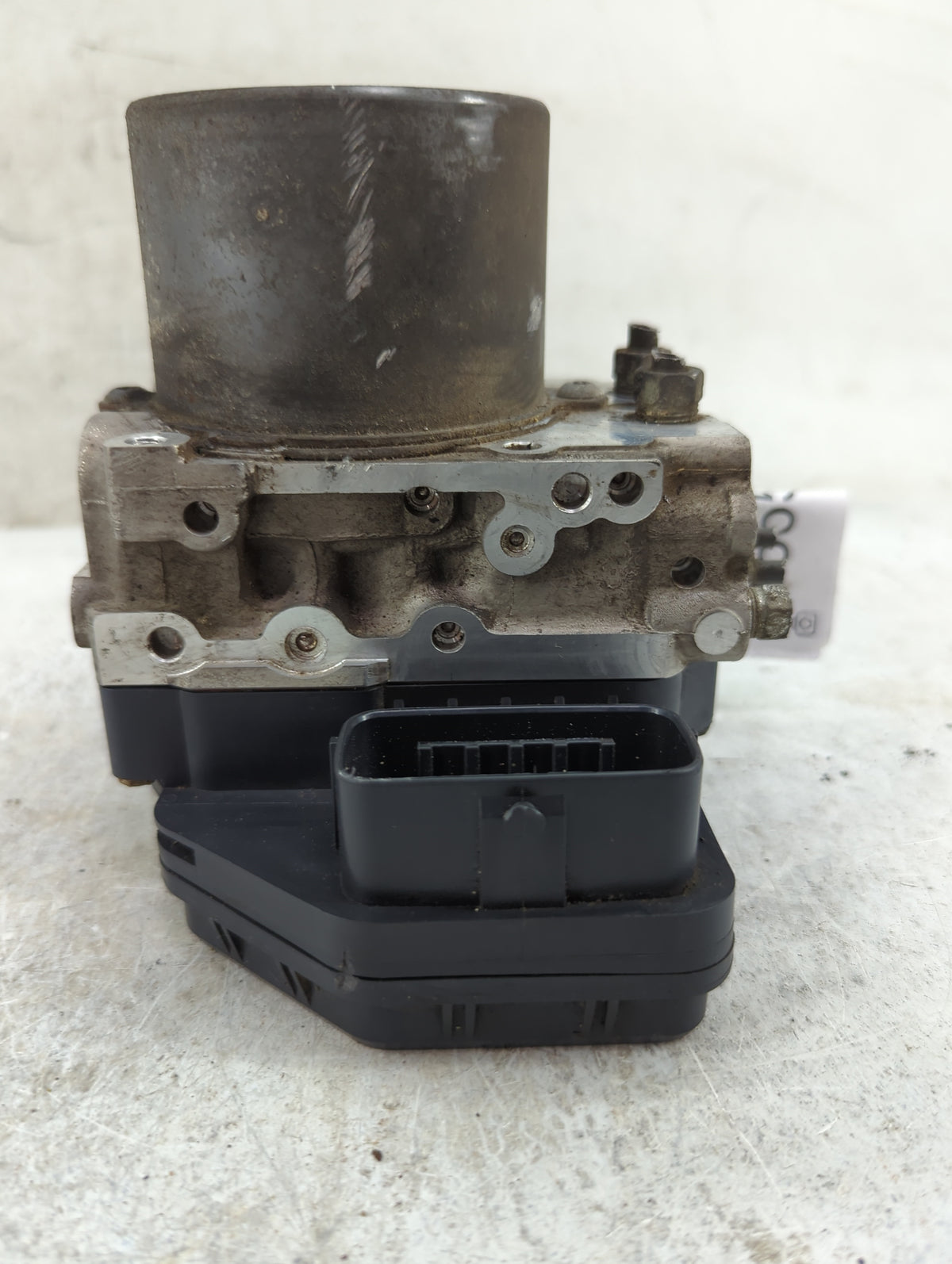 2014-2016 Toyota Highlander Anti-Lock Brake ABS Pump Module Actuator OEM P/N:25873 Fits Fits 2014 2015 2016 OEM Used Auto Pa