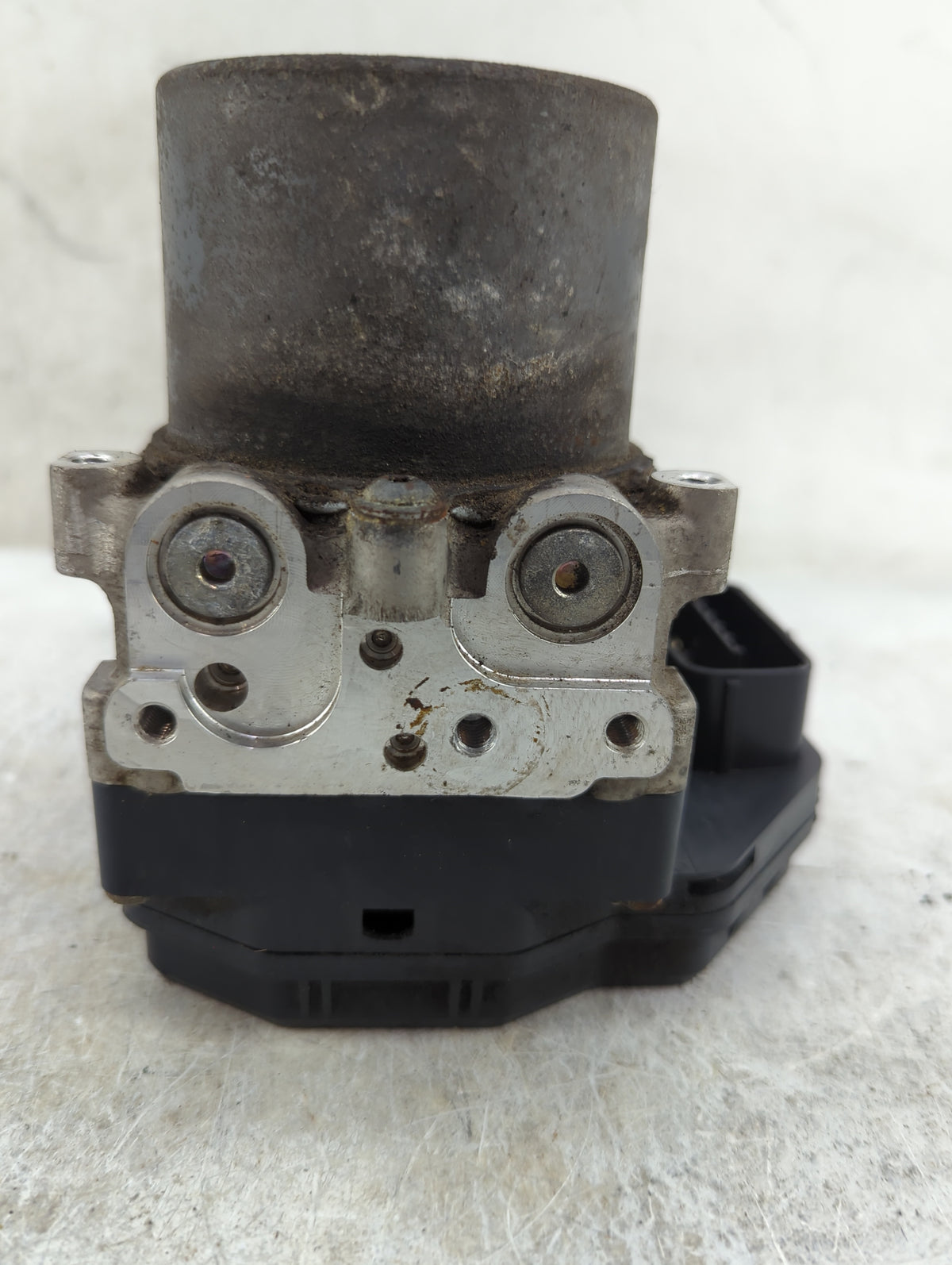 2014-2016 Toyota Highlander Anti-Lock Brake ABS Pump Module Actuator OEM P/N:25873 Fits Fits 2014 2015 2016 OEM Used Auto Pa