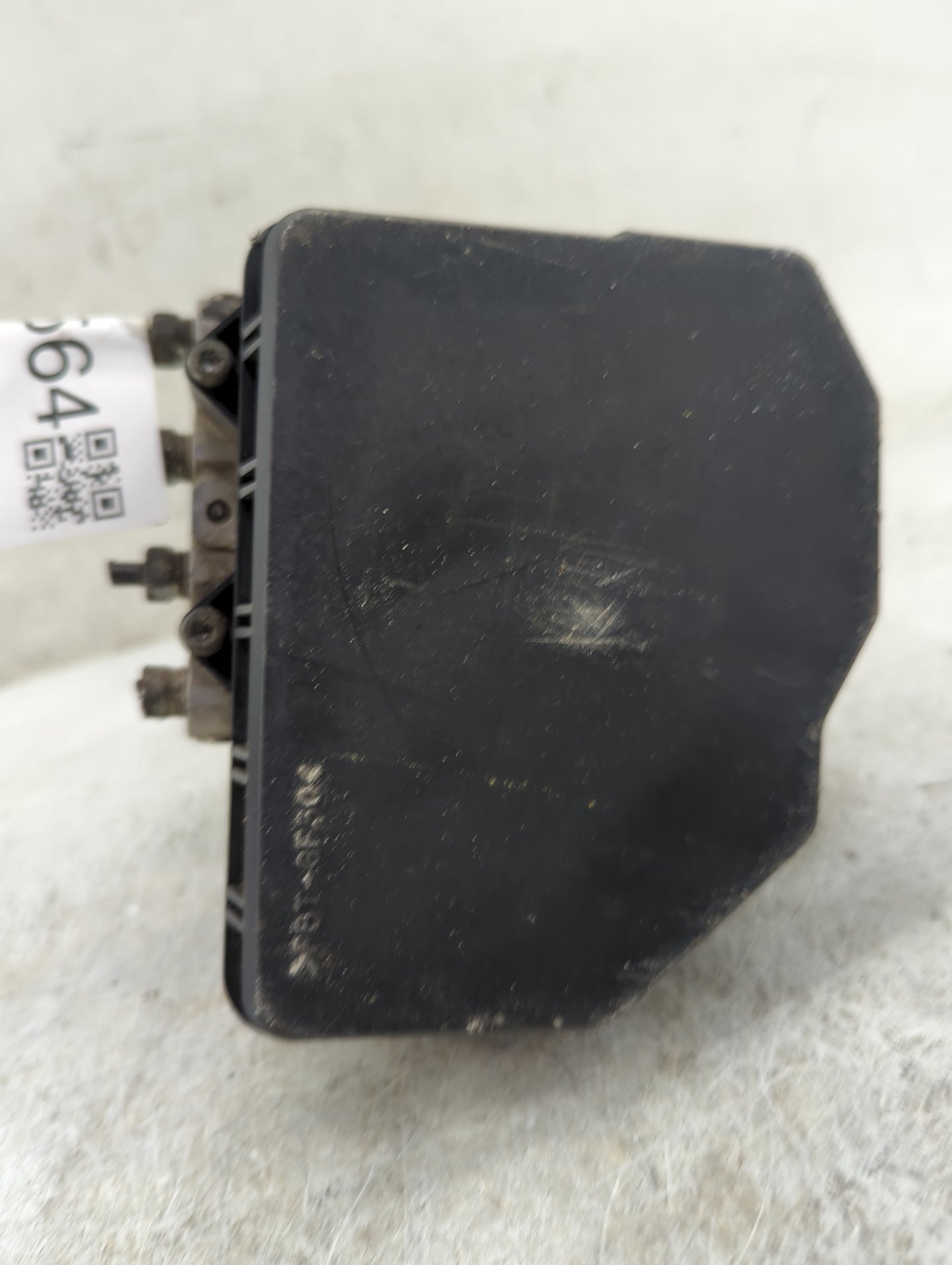 2014-2016 Toyota Highlander ABS Pump Control Module Replacement P/N:25873 Fits Fits 2014 2015 2016 OEM Used Auto Parts - Oem