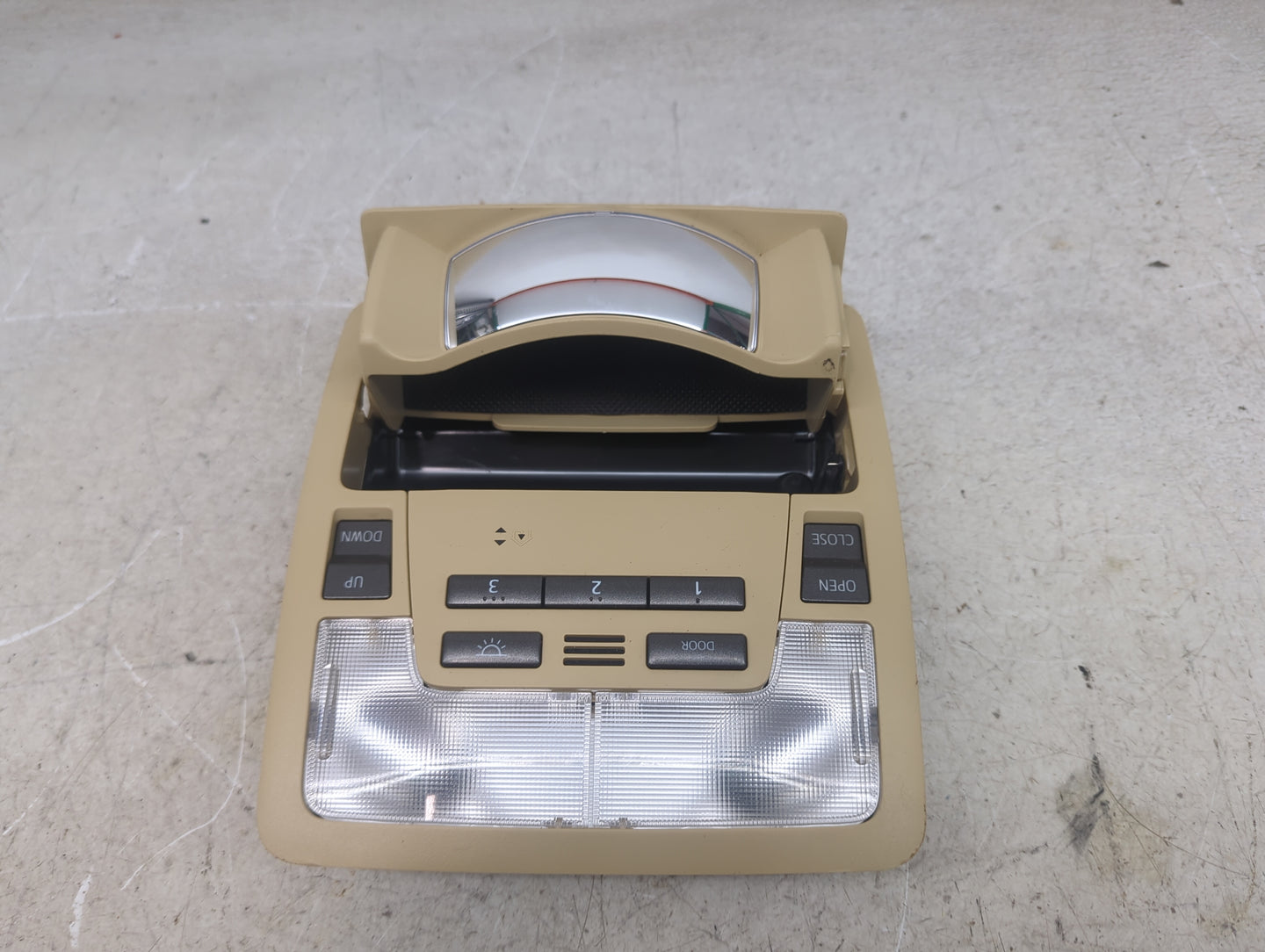 2015 Toyota Highlander Overhead Roof Console Tan - Oemusedautoparts1.com