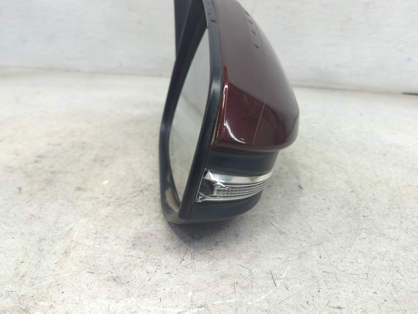 2014-2019 Toyota Highlander Passenger Side View Mirror - Right Door Mirror OEM Used - Oemusedautoparts1.com