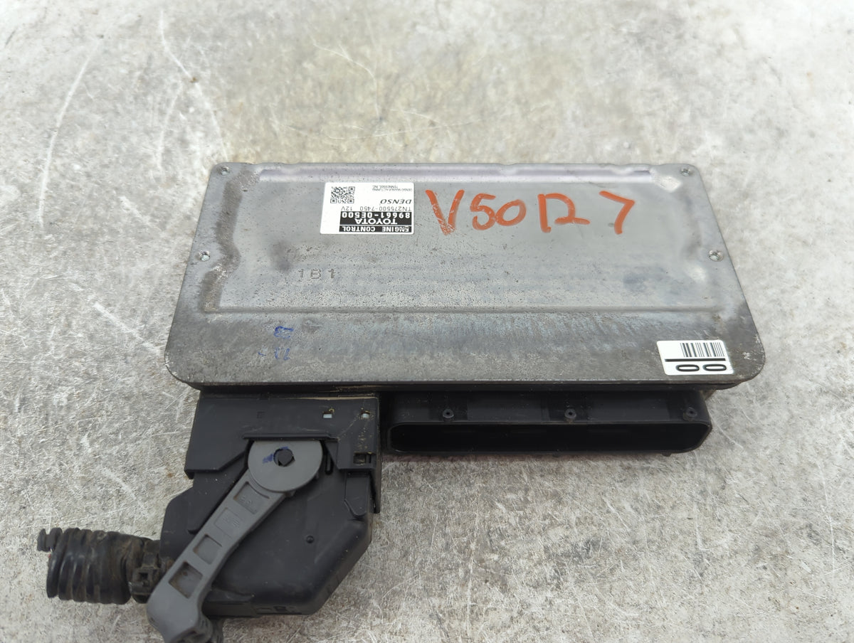 2015 Toyota Highlander PCM Engine Control Computer ECU ECM PCU OEM P/N:89661-0E500 Fits OEM Used Auto Parts - Oemusedautopar