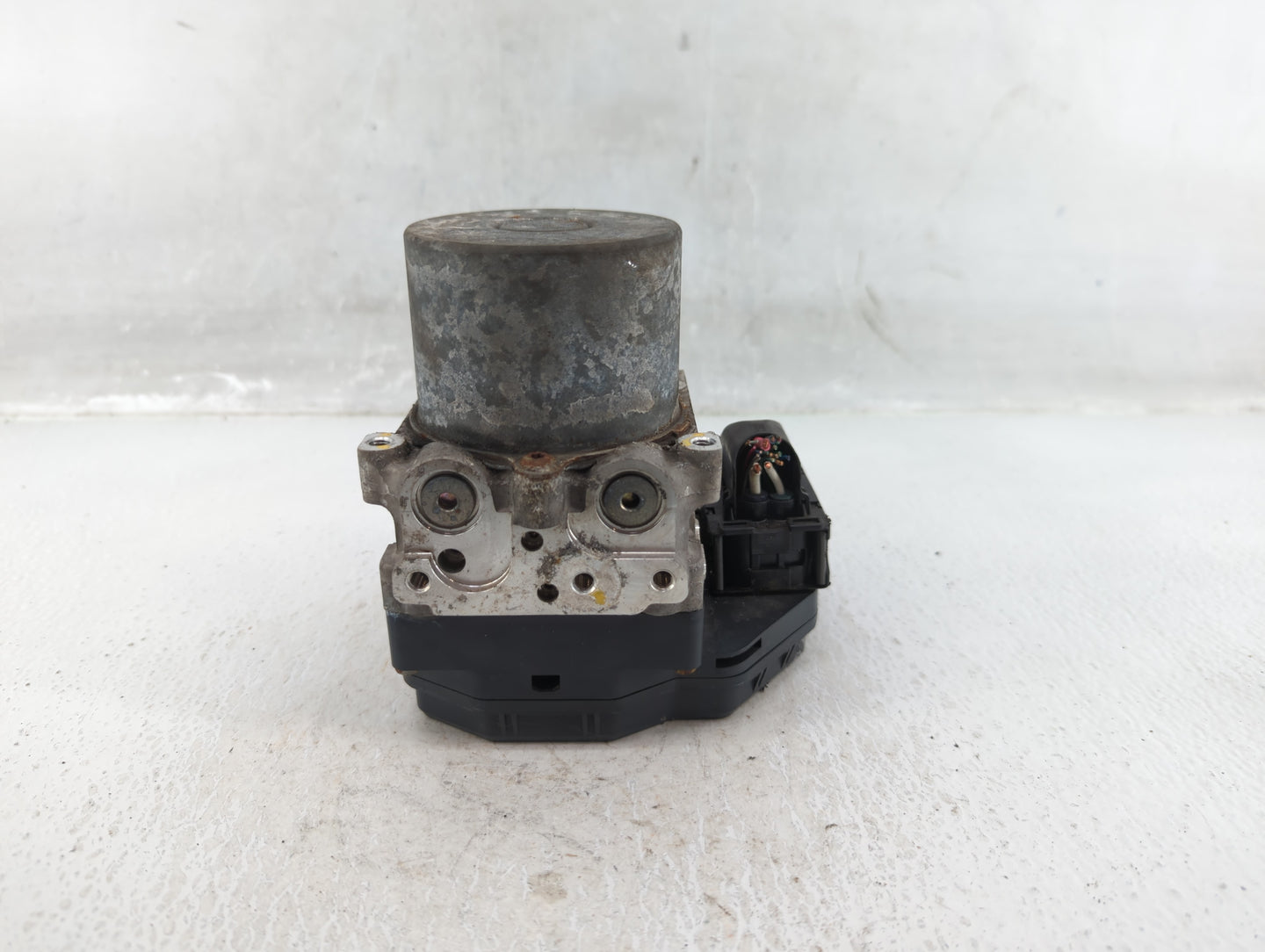 2014-2016 Toyota Highlander ABS Pump Control Module Replacement P/N:89541-48420 44540-0E060 Fits Fits 2014 2015 2016 OEM Use