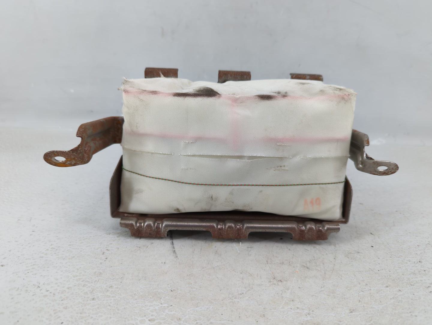 2014-2019 Toyota Highlander Air Bag Passenger Right Dashboard Oem - Oemusedautoparts1.com