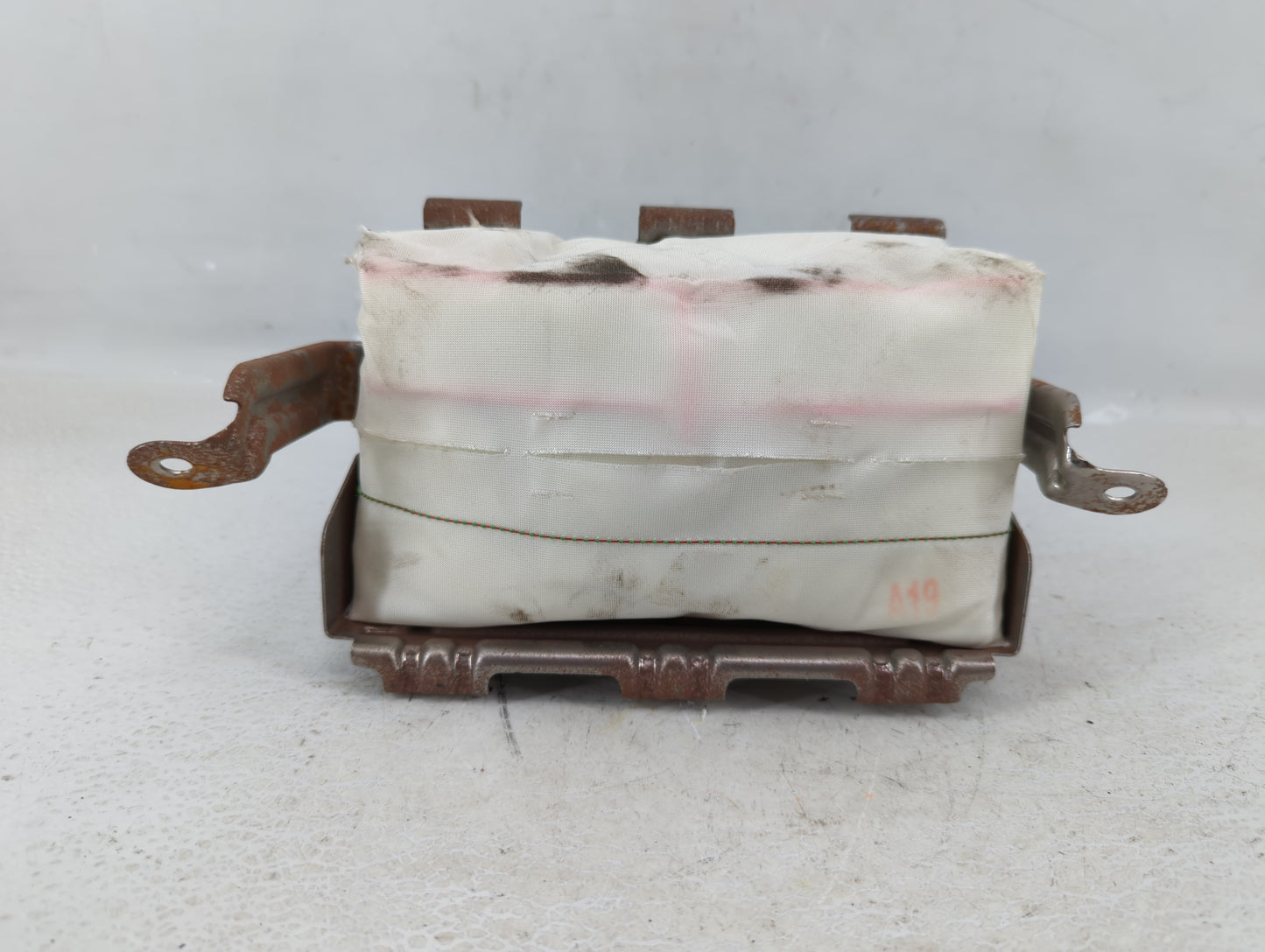 2014-2019 Toyota Highlander Air Bag Passenger Right Dashboard Oem - Oemusedautoparts1.com