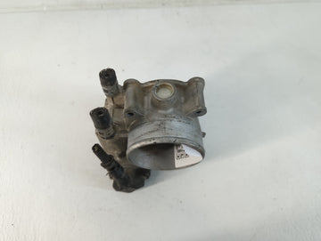 2009-2019 Toyota Highlander Throttle Body P/N:22030-0P050 Fits Fits 2009 2010 2011 2012 2013 2014 2015 2016 2017 2018 2019 OEM Used Auto Parts