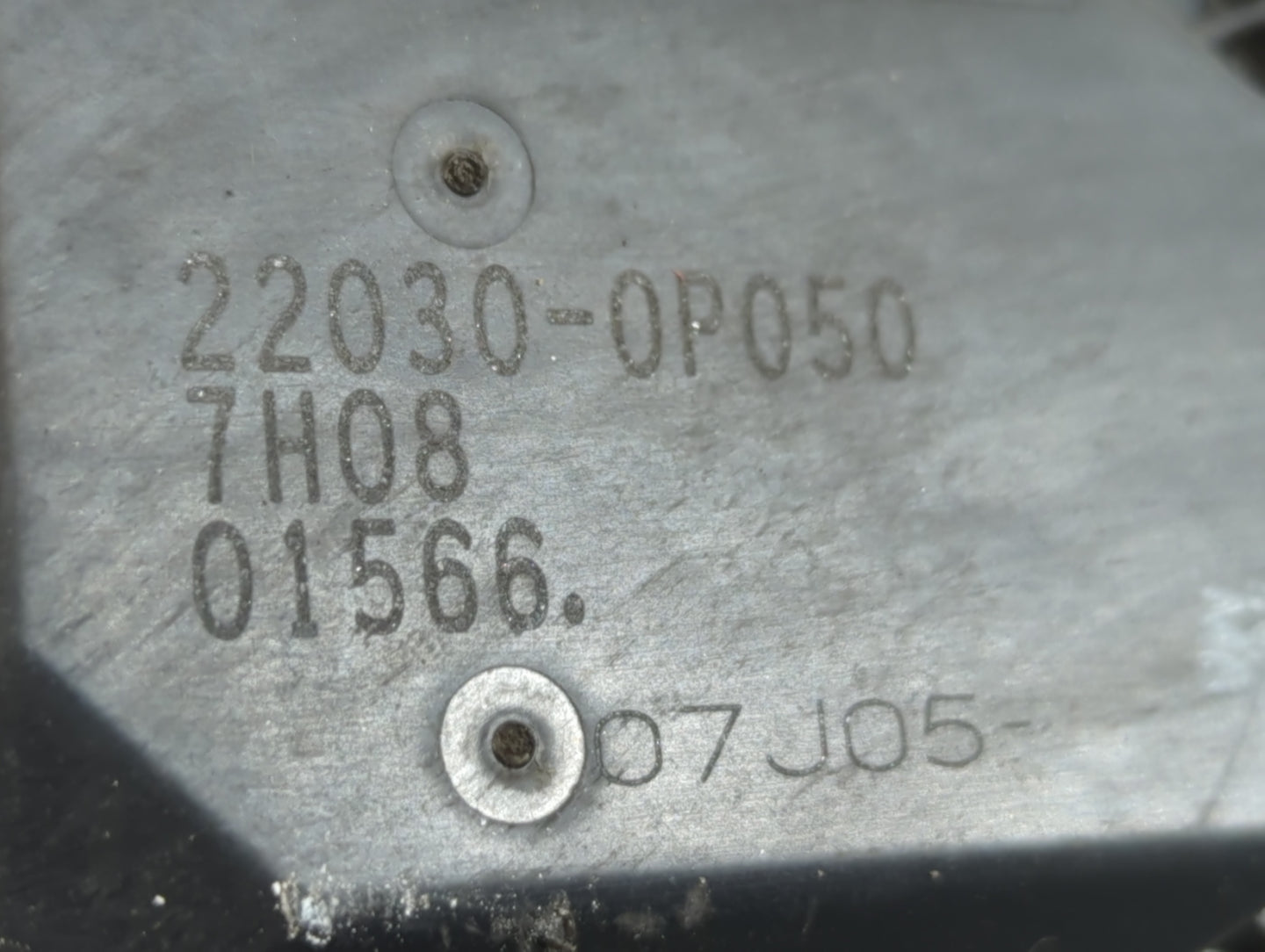 2009-2019 Toyota Highlander Throttle Body P/N:22030-0P050 Fits Fits 2009 2010 2011 2012 2013 2014 2015 2016 2017 2018 2019 O