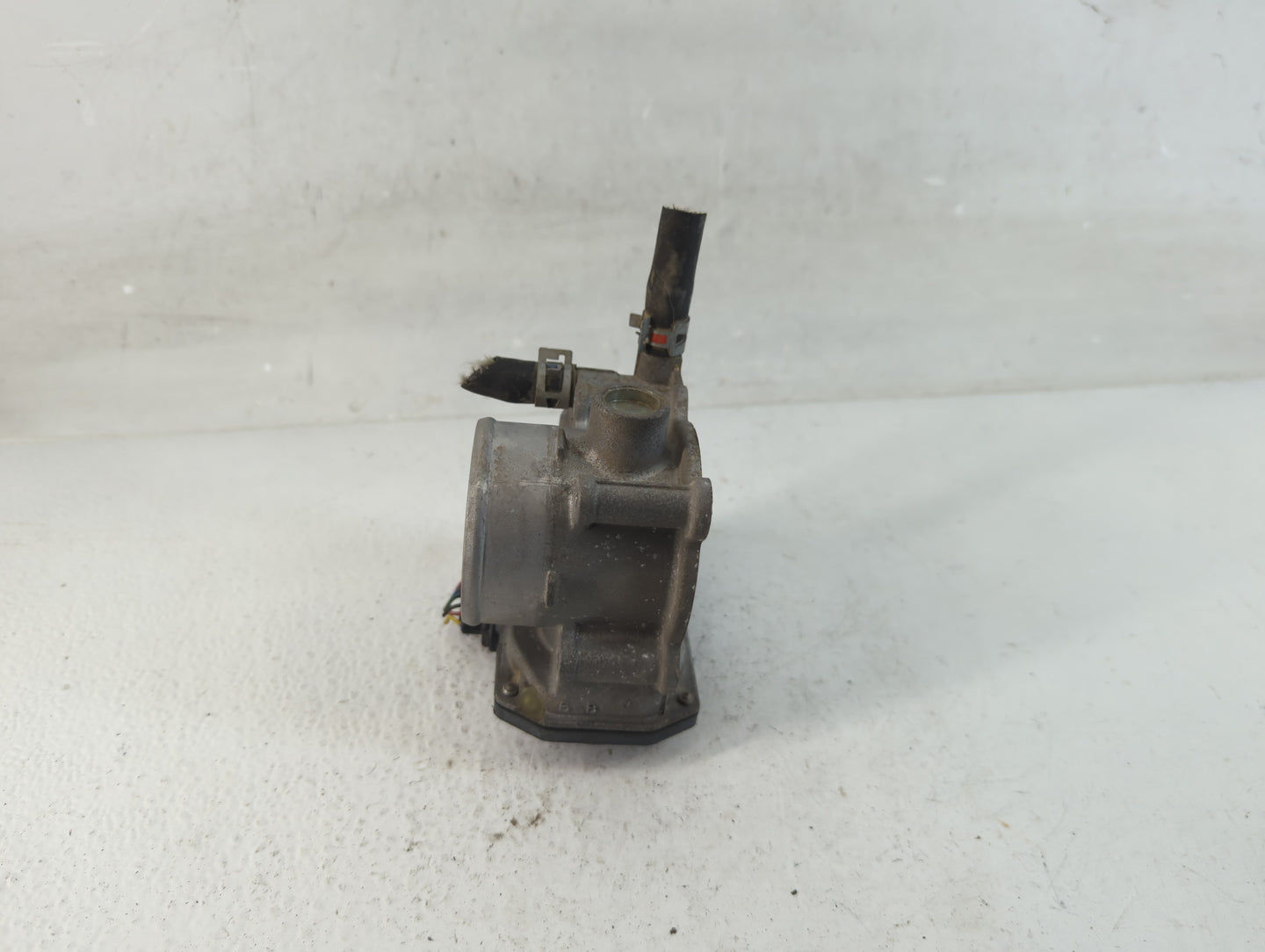 2010-2022 Toyota Prius Throttle Body P/N:22030-37060 Fits Fits 2010 2011 2012 2013 2014 2015 2016 2017 2018 2019 2020 2021 2
