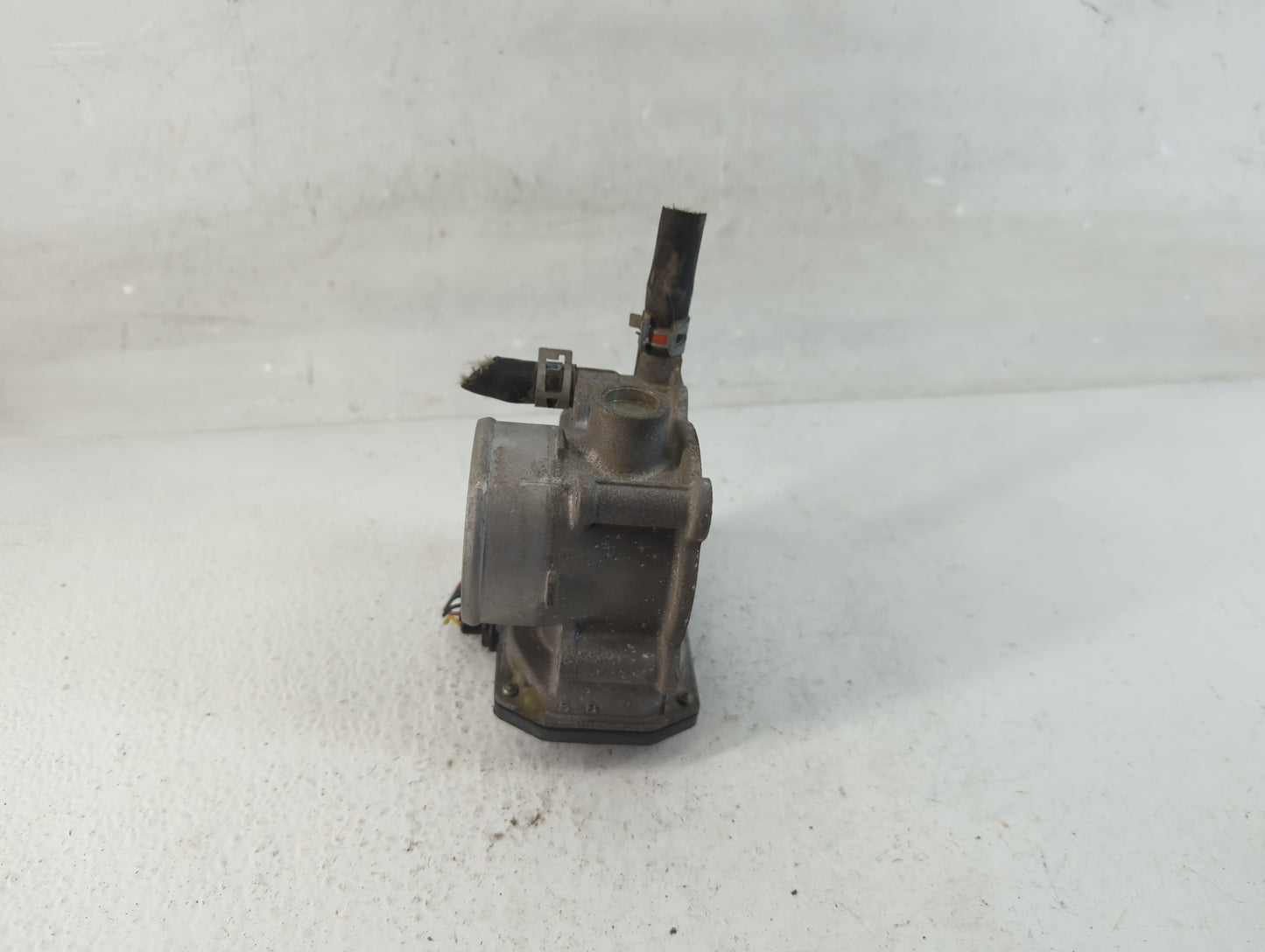 2010-2022 Toyota Prius Throttle Body P/N:22030-37060 Fits Fits 2010 2011 2012 2013 2014 2015 2016 2017 2018 2019 2020 2021 2