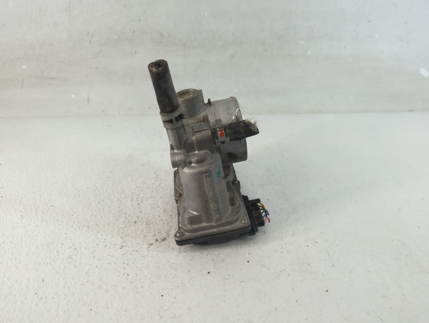 2010-2022 Toyota Prius Throttle Body P/N:22030-37060 Fits Fits 2010 2011 2012 2013 2014 2015 2016 2017 2018 2019 2020 2021 2