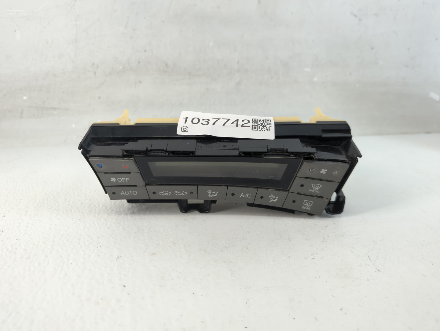 2013-2015 Toyota Prius Climate Control Module Temperature AC/Heater Replacement P/N:75D726 Fits Fits 2013 2014 2015 OEM Used