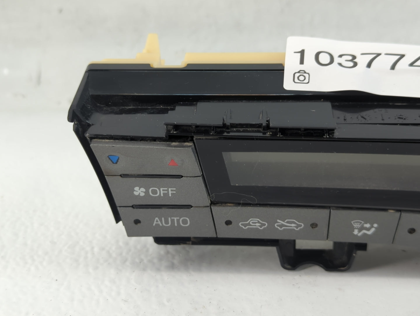 2013-2015 Toyota Prius Climate Control Module Temperature AC/Heater Replacement P/N:75D726 Fits Fits 2013 2014 2015 OEM Used