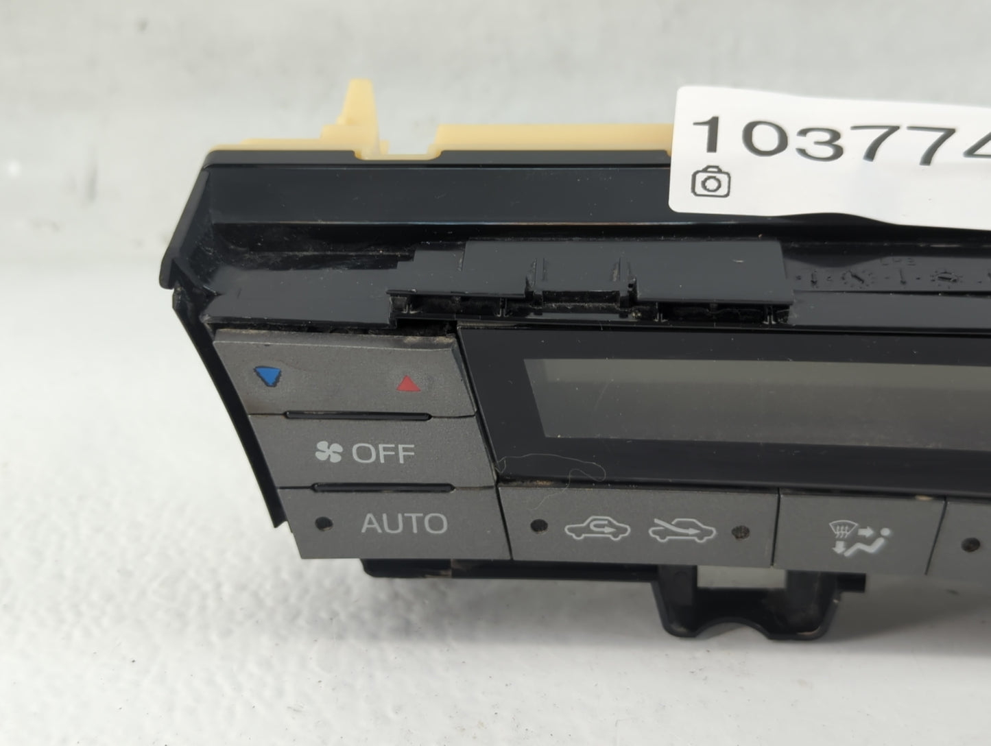 2013-2015 Toyota Prius Climate Control Module Temperature AC/Heater Replacement P/N:75D726 Fits Fits 2013 2014 2015 OEM Used